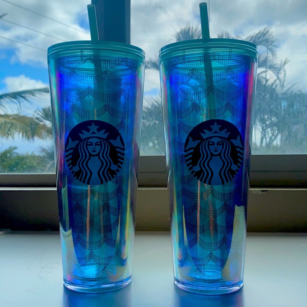 Mermaid Starbucks cups 🧜🏿‍♀️